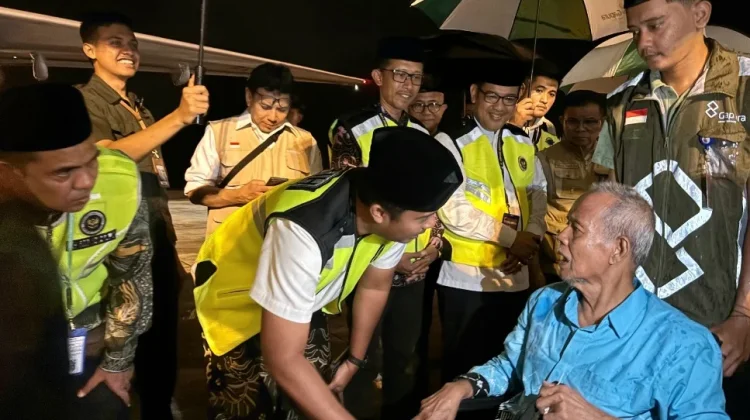 Kloter Perdana Take Off, Wagub Vasco Titip Doa Pemulihan Sumbar Pascabencana