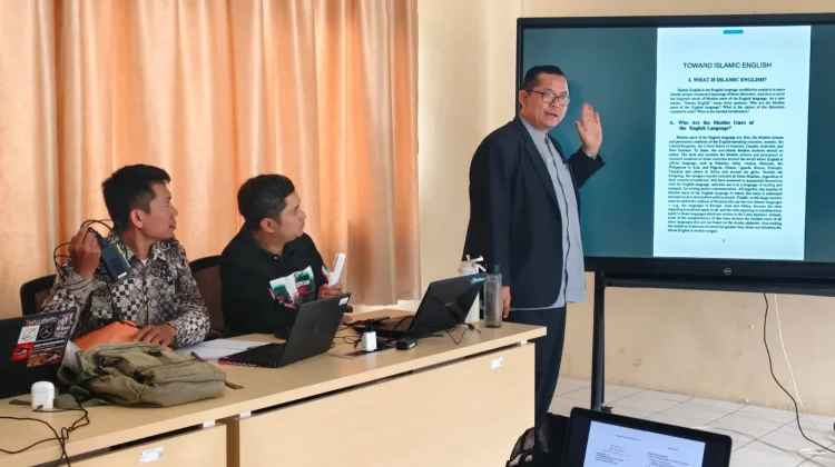 Diplomasi Islamic English Melampaui Dinginnya Algoritma Mesin