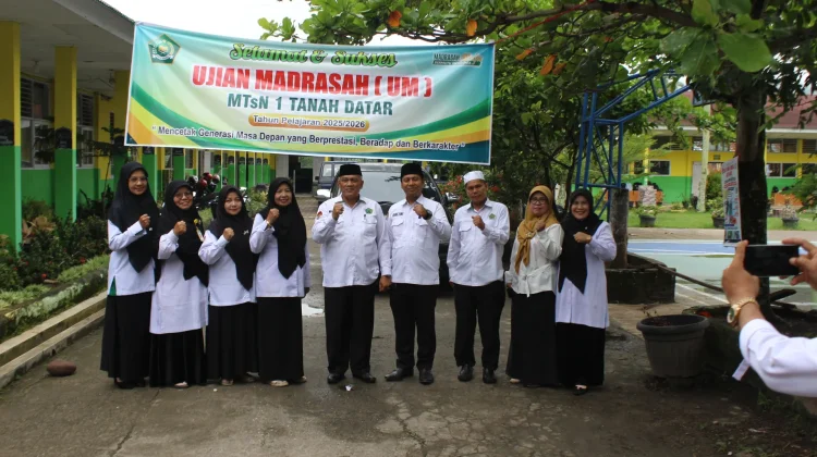 Kemenag Pantau Ketat Ujian Kelulusan 243 Siswa MTsN Tanah Datar