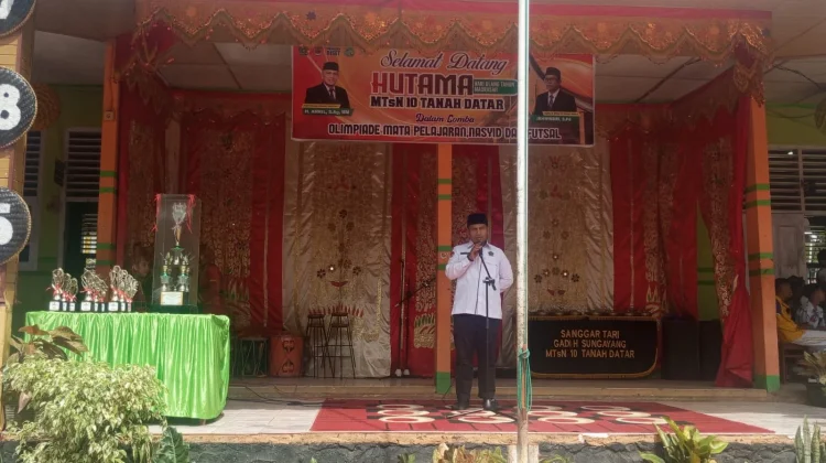 Milad 32 MTsN 10 Tanah Datar: Madrasah Diminta Adaptif