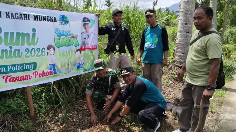 Koramil Guguak Tanam Pohon Peringati Hari Bumi Sedunia