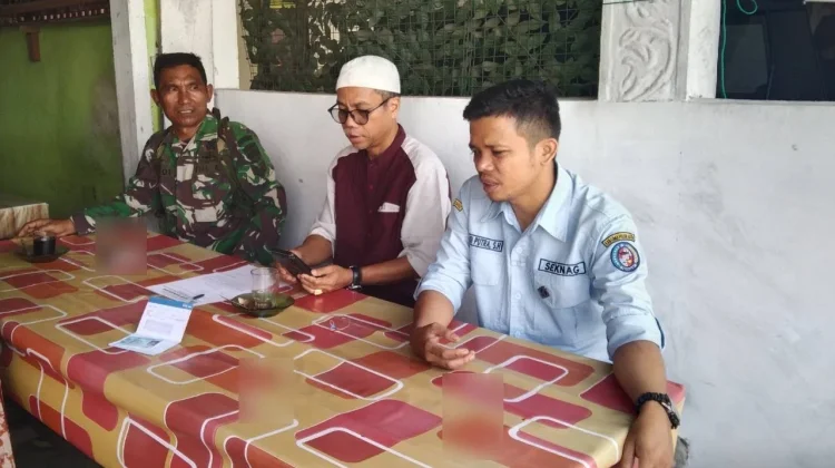 Babinsa Pangkalan Komsos Perkuat Gotong Royong Nagari Manggilang