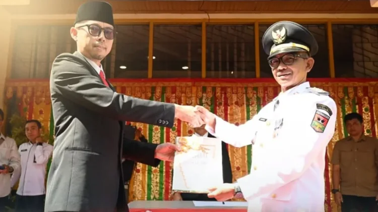 Camat MKS Berganti, Fachrul Razi Gantikan Syukri Naldi