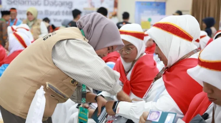 Jemaah Kloter 07 Disambut Hangat Layanan Jemput Bola Kanwil Kemenhaj Sumbar