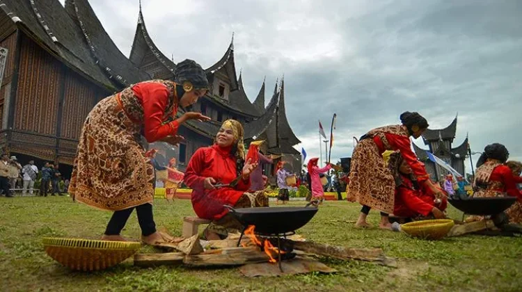 "Lestari Budayaku, Maju Wisataku", Kunci Pembangunan Berkelanjutan