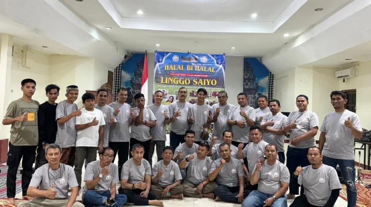 Rabab Pasisia Dipanggungkan di Cisarua Puncak, HBH Linggo Saiyo Meriah dan Sukses