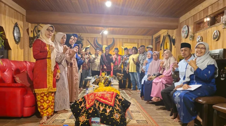 Alek Batagak Panghulu Nagari Gurun Dorong Wisata Berbasis Adat