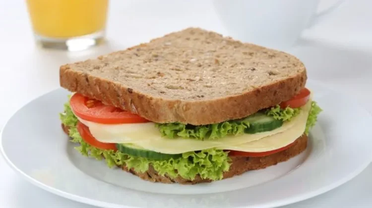 Sarapan Sehat untuk Usia 50 Tahun ke Atas