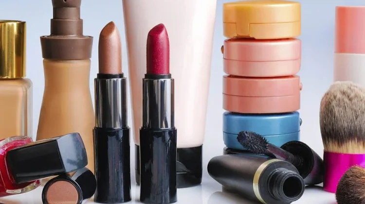 BPOM Tarik 11 Produk Kosmetik Berbahaya