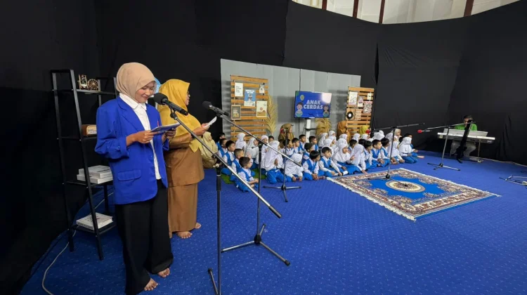 Memperkenalkan Teori MC pada siswa TK