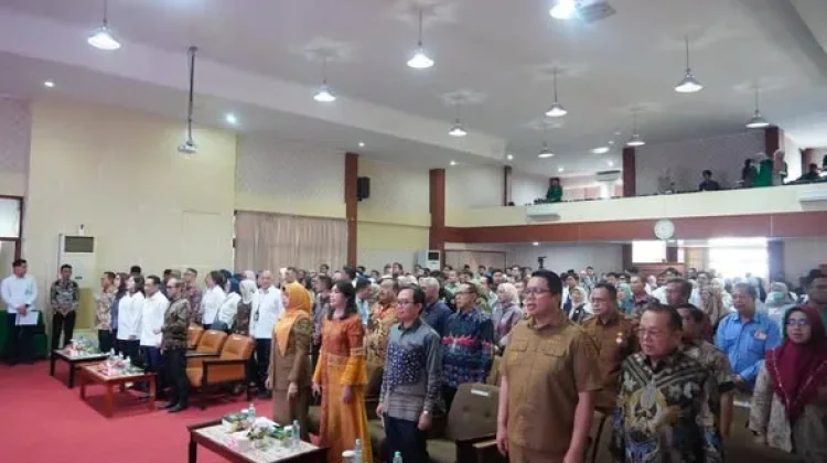 Wabup Ahmad Fadly menyambut, dan Mendampingi Wamenkes RI