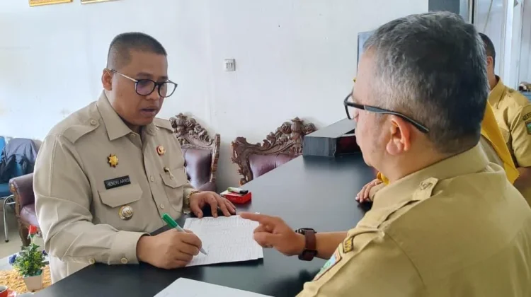 Wali Kota Padang Panjang Sidak OPD, Tekankan Disiplin dan Pelayanan ASN
