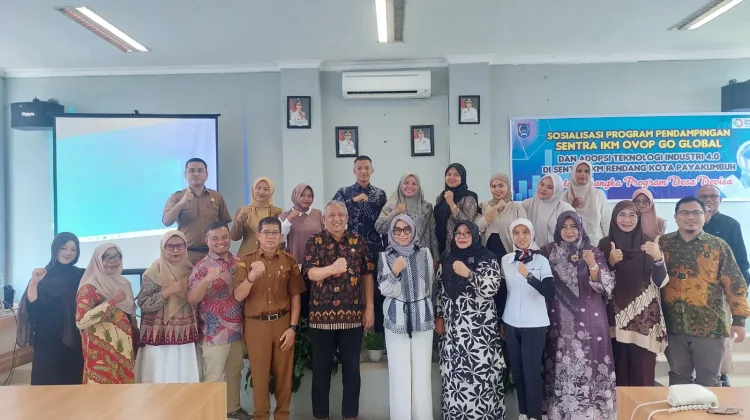 Ketua TP-PKK Payakumbuh Dorong IKM Rendang Go Global Melalui Teknologi Industri 4.0