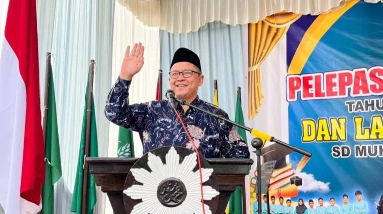Kepemimpinan Pendidikan di Rumah Tangga Atasi Judol Anak