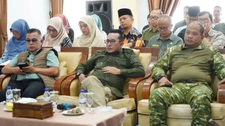 Gelar Rapat Koordinasi, Tetapkan Masa Tanggap Darurat Bencana selama 14 Hari