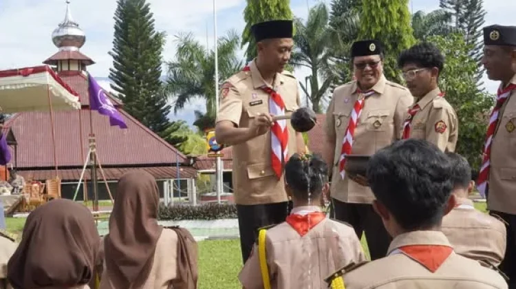 Wabup Ahmad Fadly Hadiri Pelantikan Saka Bhayangkara Polres Tanah Datar