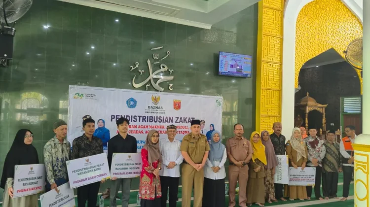 Baznas Agam Salurkan Zakat Rp204 Juta untuk 87 Mustahik