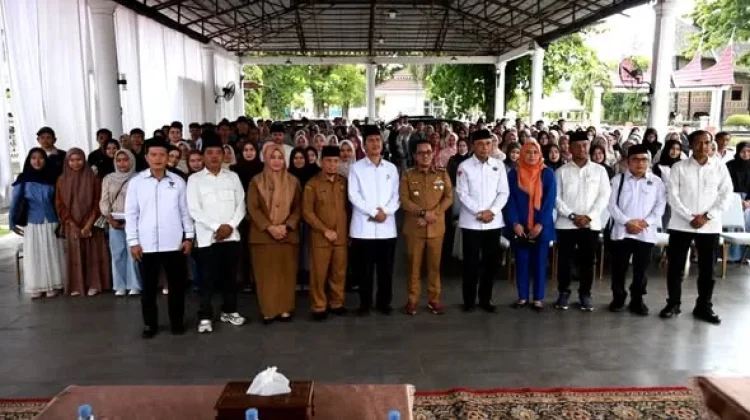 Pemkab Tanah Datar Dorong Generasi Muda Raih Pendidikan Tinggi