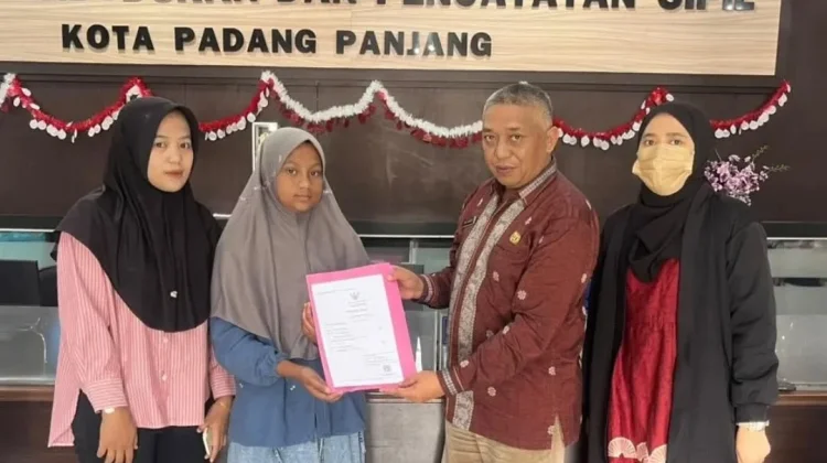 Dukcapil Padang Panjang Raih Nilai 90, Kategori Sangat Baik dari Kemendagri