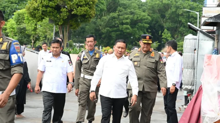 Pemko Bukittinggi Relokasi PKL ke Pasa Ateh, Penertiban Berjalan Damai