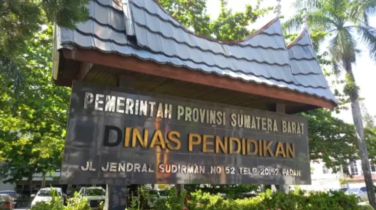 Pemanggilan Guru Terkait Absen Digital, Ini Klarifikasi Dinas Pendidikan Sumbar