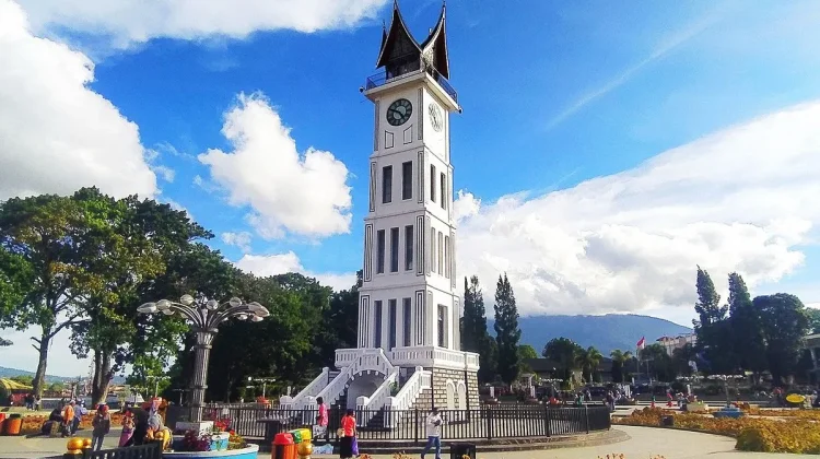 Mengenal Sejarah Jam Gadang Bukittinggi