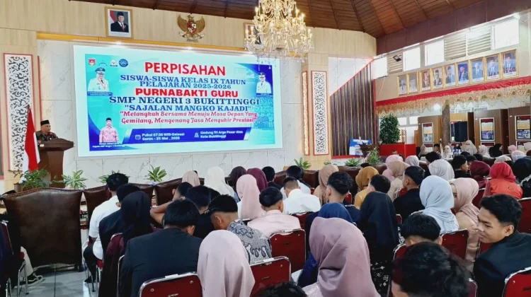 Perpisahan SMPN 3 Bukittinggi, Siswa Diajak Ukir Prestasi