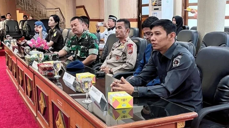 Ranperda Kota Layak Anak Dibahas DPRD Padang Panjang, Bawaslu Beri Dukungan