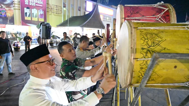 Takbiran Jam Gadang Perkuat Spirit Religius Bukittinggi