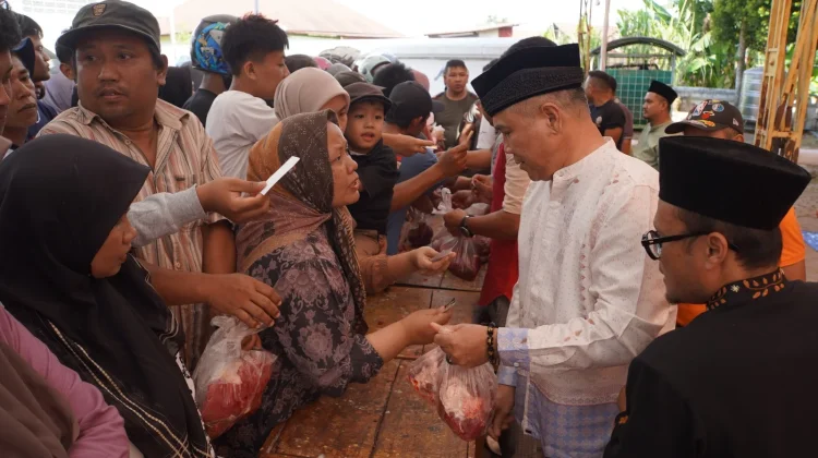 1.170 Kupon Daging Kurban Disalurkan Pemko Padang Panjang untuk Warga