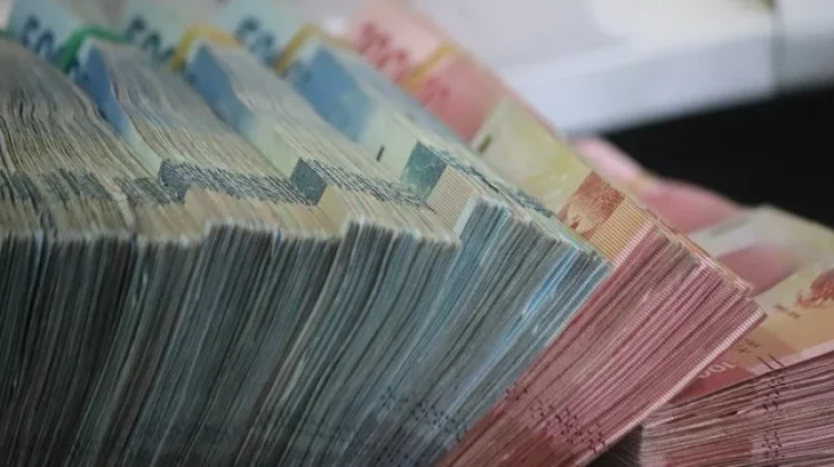 Tips Mengatur Keuangan di Pertengahan Tahun Ini