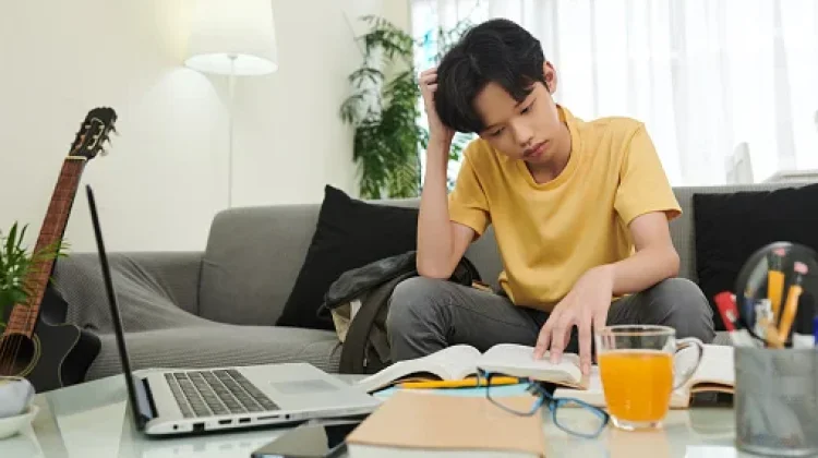 Kebiasaan Sehari-hari yang Diam-Diam Berbahaya, tapi Sering Kita Anggap Biasa