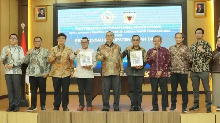 Tanah Datar Daerah Pertama yang Peroleh WTP 14 Kali Berturut-turut