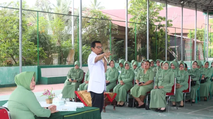 Persit 50 Kota Gelar Penyuluhan Kesehatan Keluarga