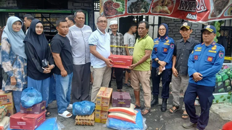 Pemko Payakumbuh Salurkan Bantuan Korban Kebakaran