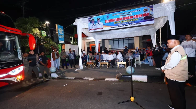 Pemko Payakumbuh Lepas 175 Calon Haji Tanah Suci