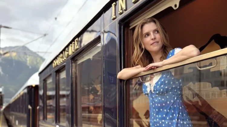 Anna Kendrick Didapuk Jadi Sutradara Film Adaptasi The Seven Husbands of Evelyn Hu