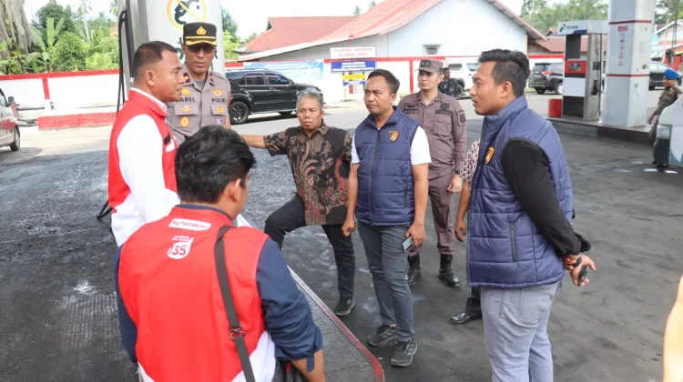 Polres Pasbar, Pemkab dan Pertamina, Sidak Distribusi BBM Bersubsidi di SPBU