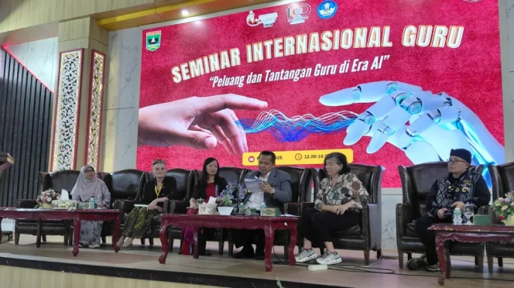 Kecerdasan Buatan Tak Mampu Gantikan Jiwa Guru