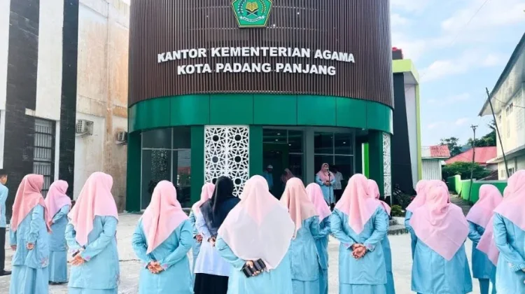 Kemenag Padang Panjang Gelar Apel, Bahas Dialog Kinerja & Kebersihan Lingkungan