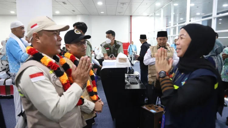 Kisah Heroik Dua Petugas, Emban Empat Peran di PDG 4