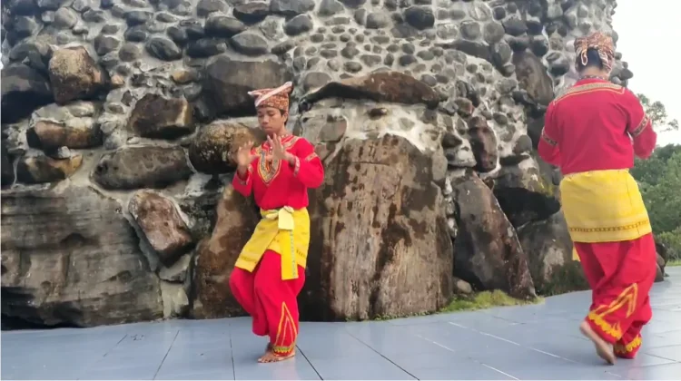 Harmoni Tradisi Kampung Painan Timur, Menjaga Warisan Budaya
