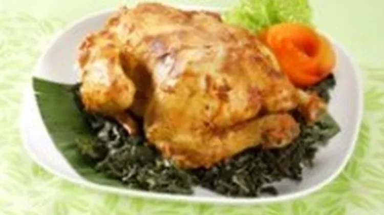 Tradisi Lelang Singgang Ayam di Solok Selatan