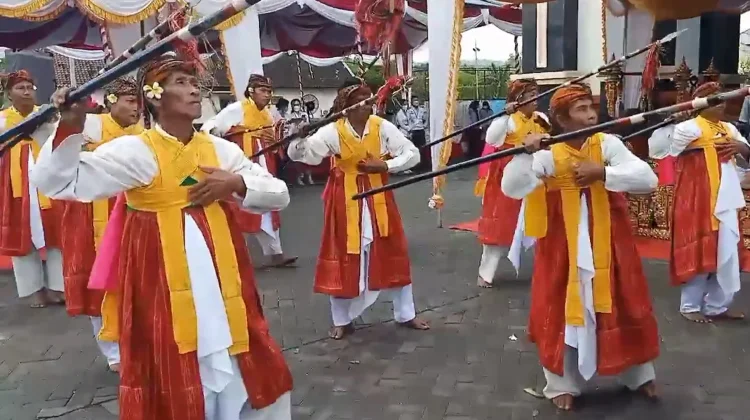 Tari Baris Jangkang Pelilit, "Warisan Sakral Tujuh Abad"