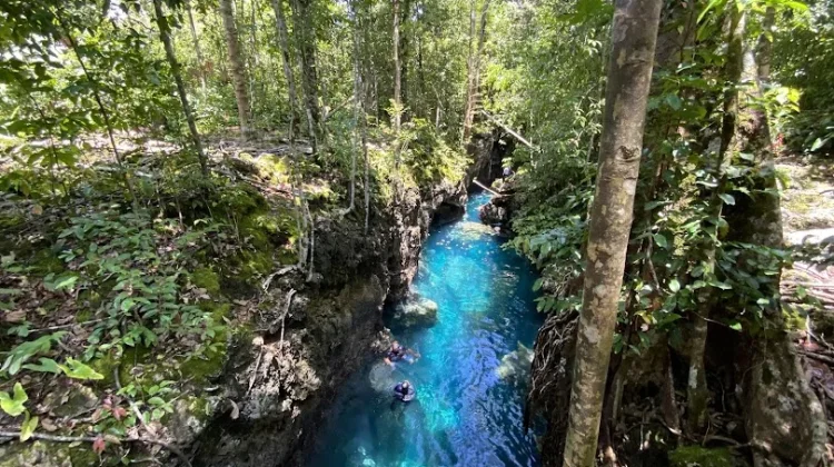 Pulau Maratua, "Permata Tersembunyi di Ujung Kalimantan Timur"