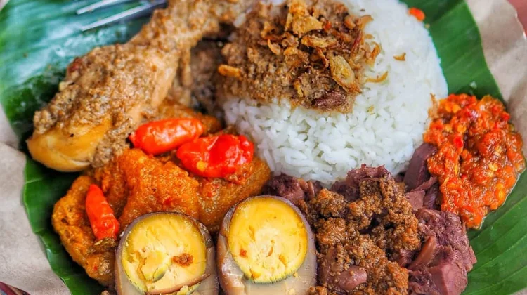 Dibalik Rasa Manis Gudeg, Tersimpan Sejarah Panjang yang Menarik untuk diketahui