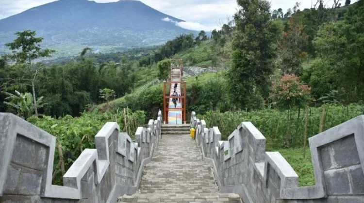 Mengenal Destinasi Wisata Janjang Saribu