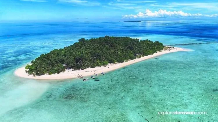 Pulau Sangalaki, "Suaka Alami Pari Manta, dan Penyu"