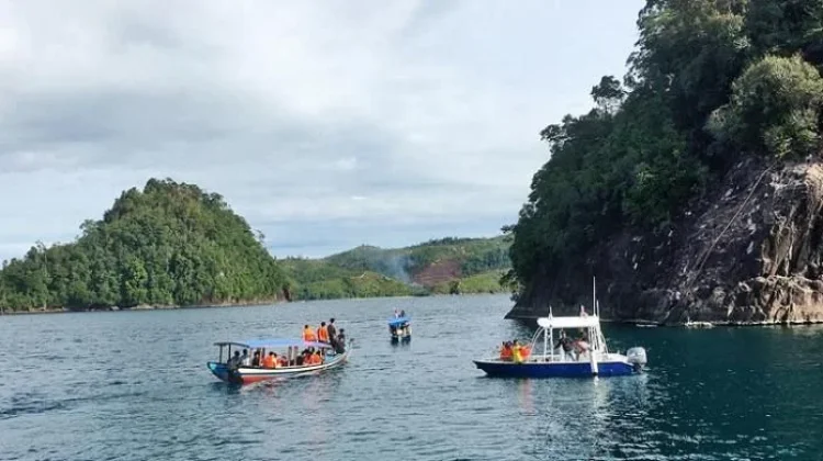 Pulau Sironjong, Surga Tersembunyi di Kawasan Wisata Mandeh