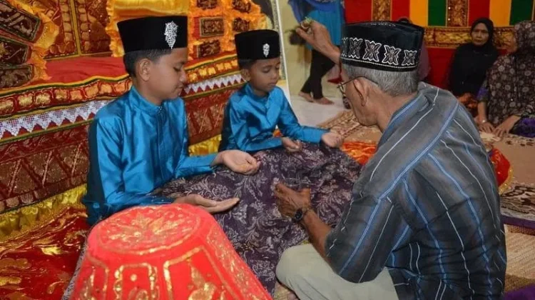 Pulau Weh, "Kekayaan Adat dan Tradisi Bernafaskan Islam"